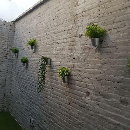 Florista Bonito Alojamiento Bien Comunicado Hotel Valencia Exterior photo
