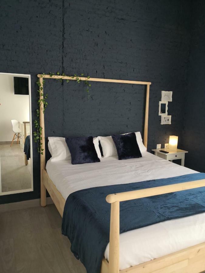 Florista Bonito Alojamiento Bien Comunicado Hotel Valencia Exterior photo